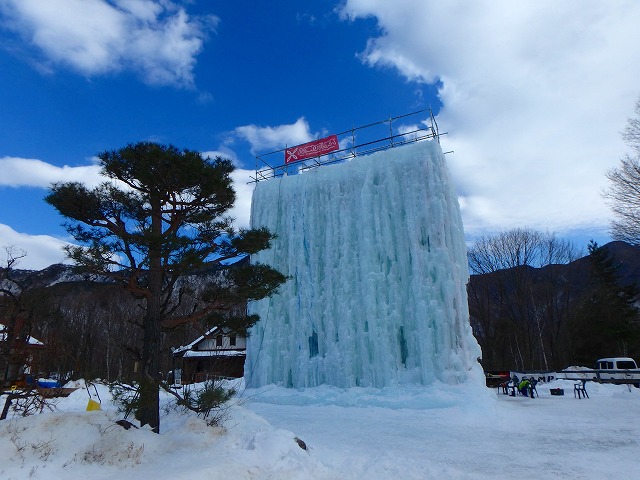 川上村の岩根山荘でアイスクライミングの練習♪