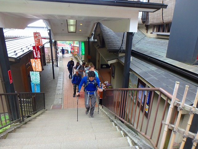 神奈川県の丹沢大山を１歳の息子担いで登って、下りはケーブルカーで下山☆