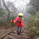 筑波山の御幸ヶ原コースをにわか雨の中登ってきました